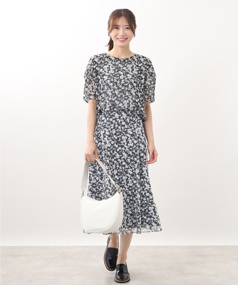 Reflect「【SALE／WEB限定カラーあり／マシンウォッシュ／セットアップ可能】フラワープリントブラウス」|シャツ・ブラウス|