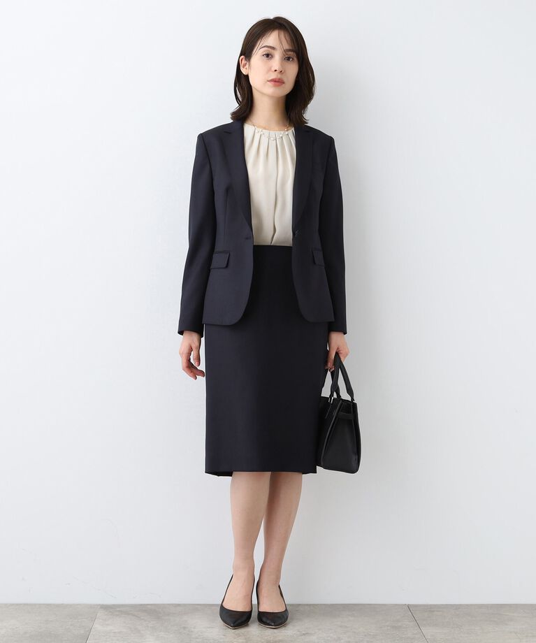 INDIVI「春SALE！【日本製／トリアセテート混】タックデザインブラウス」|シャツ・ブラウス|