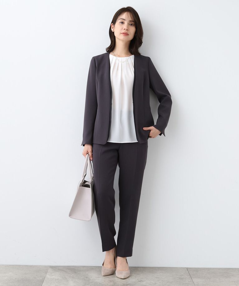 INDIVI「春SALE！【日本製／トリアセテート混】タックデザインブラウス」|シャツ・ブラウス|