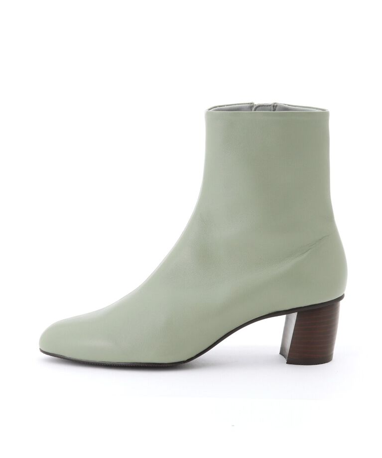  「◆ｓｏｆｔ　ｓｈｅｅｐ　ｓｈｏｒｔ　ｂｏｏｔｓ」|その他|