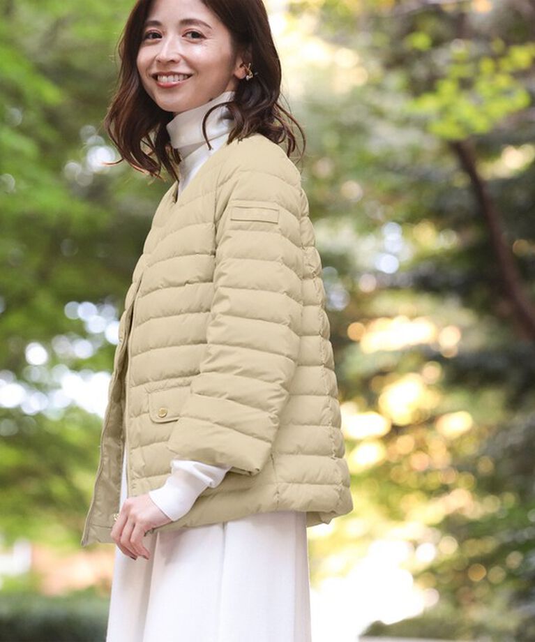 Demi-Luxe BEAMS 「TATRAS / 別注 ACACIA  ノーカラー ライトダウンジャケット」|ダウン|