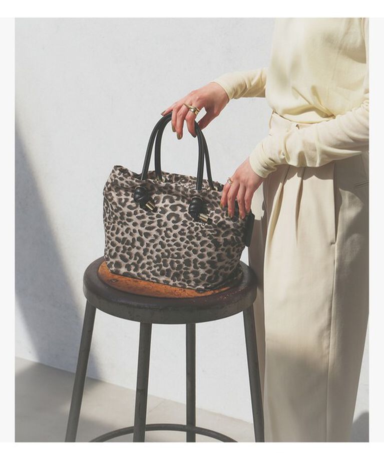 Demi-Luxe BEAMS 「VIOLAd’ORO / ナイロン レオパード トートバッグ S」|トートバッグ|LEOPARD