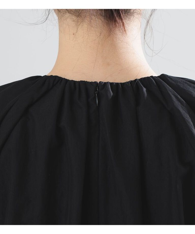 Demi-Luxe BEAMS 「AK+1 / ネックギャザー ワンピース」|ワンピース|
