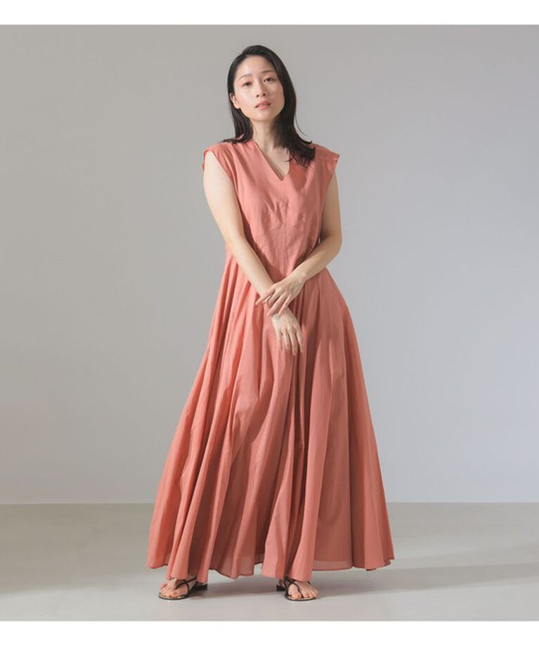 Demi-Luxe BEAMS 「【別注】MARIHA / 夏の月 ソリッド ワンピース」|ワンピース|