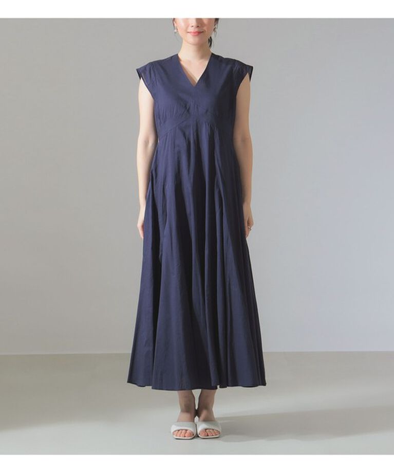 Demi-Luxe BEAMS 「【別注】MARIHA / 夏の月 ソリッド ワンピース」|ワンピース|