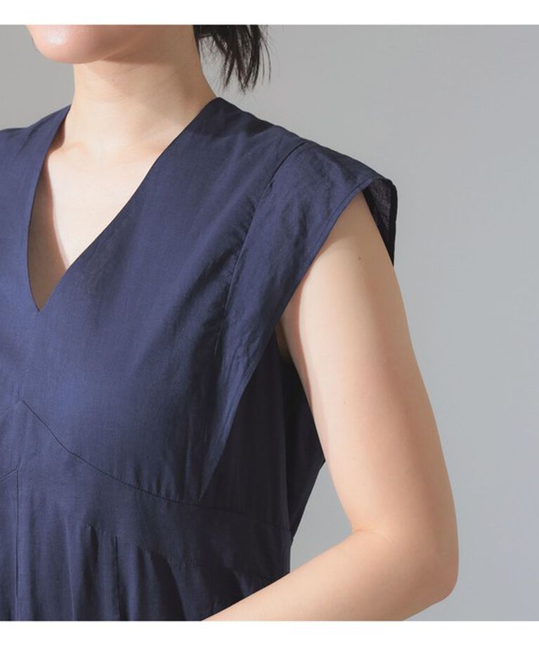 Demi-Luxe BEAMS 「【別注】MARIHA / 夏の月 ソリッド ワンピース」|ワンピース|