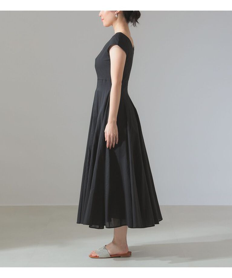 Demi-Luxe BEAMS 「MARIHA / 月の夢 ソリッド ワンピース」|ワンピース|