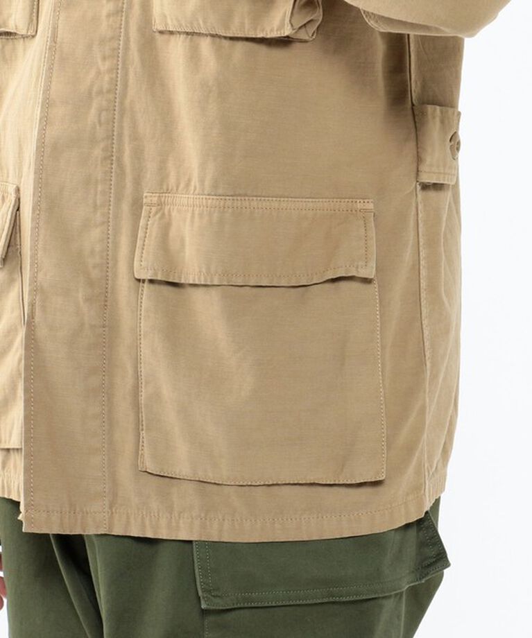 BEAMS「REMI RELIEF × BEAMS PLUS / 別注 ミリタリー シャツ ジャケット」|ブルゾン・スタジャン|