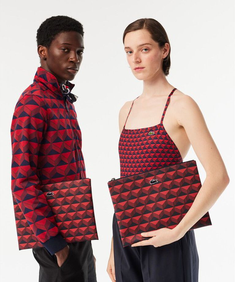 LACOSTE「L.12.12 コンセプトシーズナル ラージフラットポーチ」|クラッチバッグ|レッド