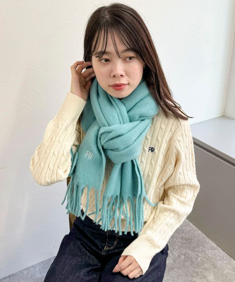 fredy emue「FR刺繍ブークレ無地ストール」|ストール|サックスブルー