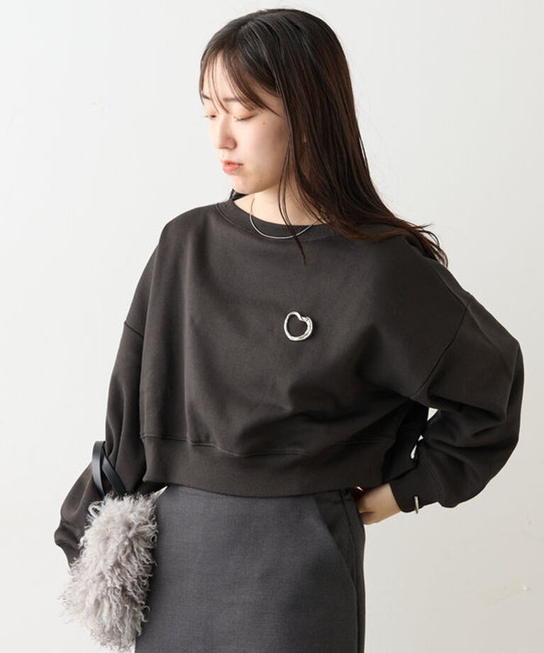  「ブローチ付きスウェット」|Tシャツ・カットソー|
