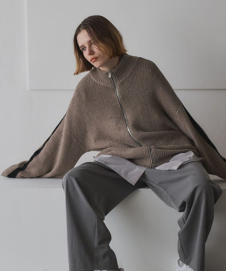 GARAGE OF GOOD CLOTHING「ライン入りZIP付ニット/24AW」|カーディガン|Gray Beige