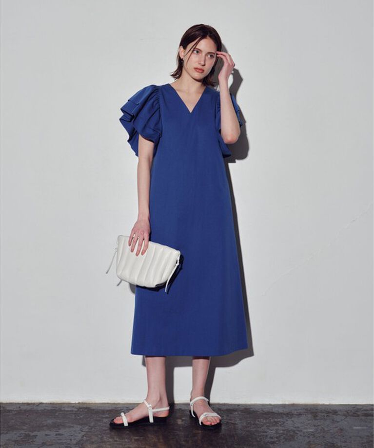 allureville「コットンサテンギャザースリーブVネックワンピース」|ワンピース|ブルー
