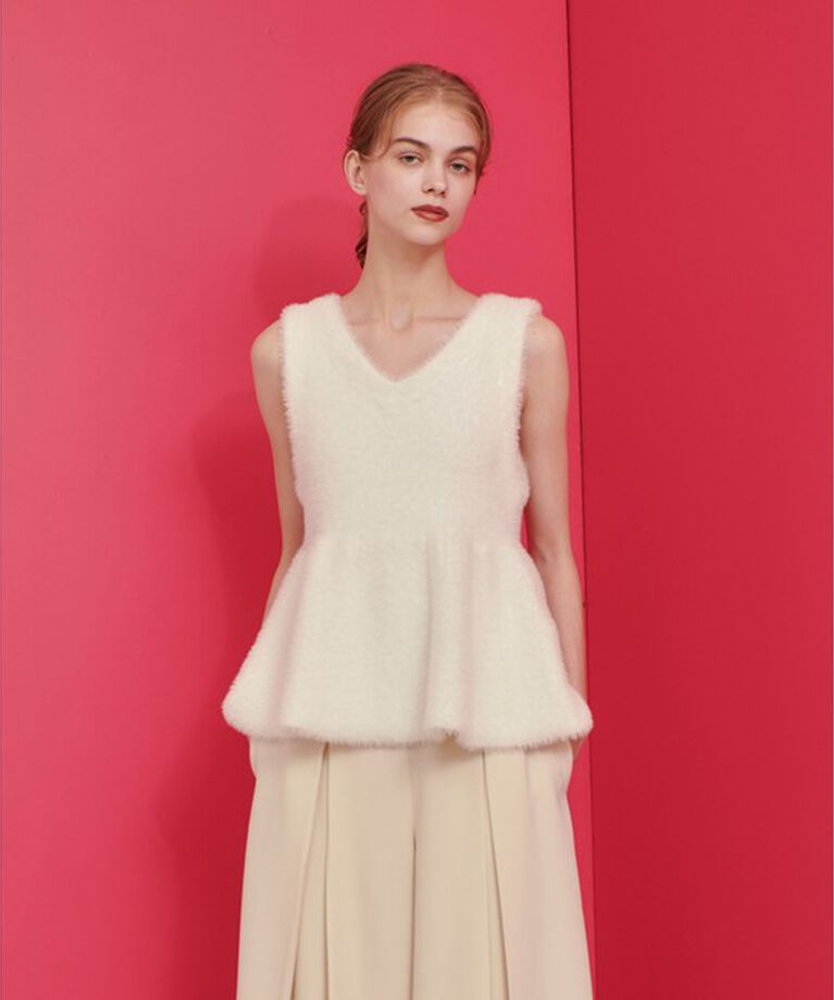 LOULOU WILLOUGHBY「【LOULOU WILLOUGHBY】フェザーペプラムジレ」|その他|オフホワイト