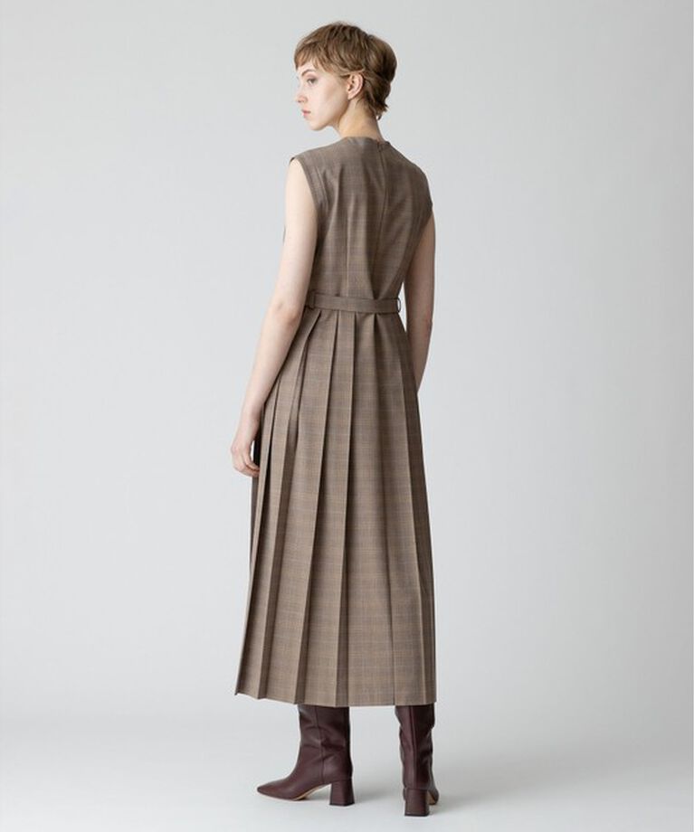 allureville「【allureville×otona MUSE】TRトロサイドスリットプリーツワンピース」|ワンピース|