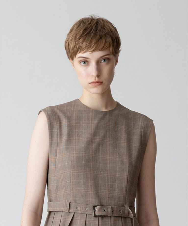 allureville「【allureville×otona MUSE】TRトロサイドスリットプリーツワンピース」|ワンピース|