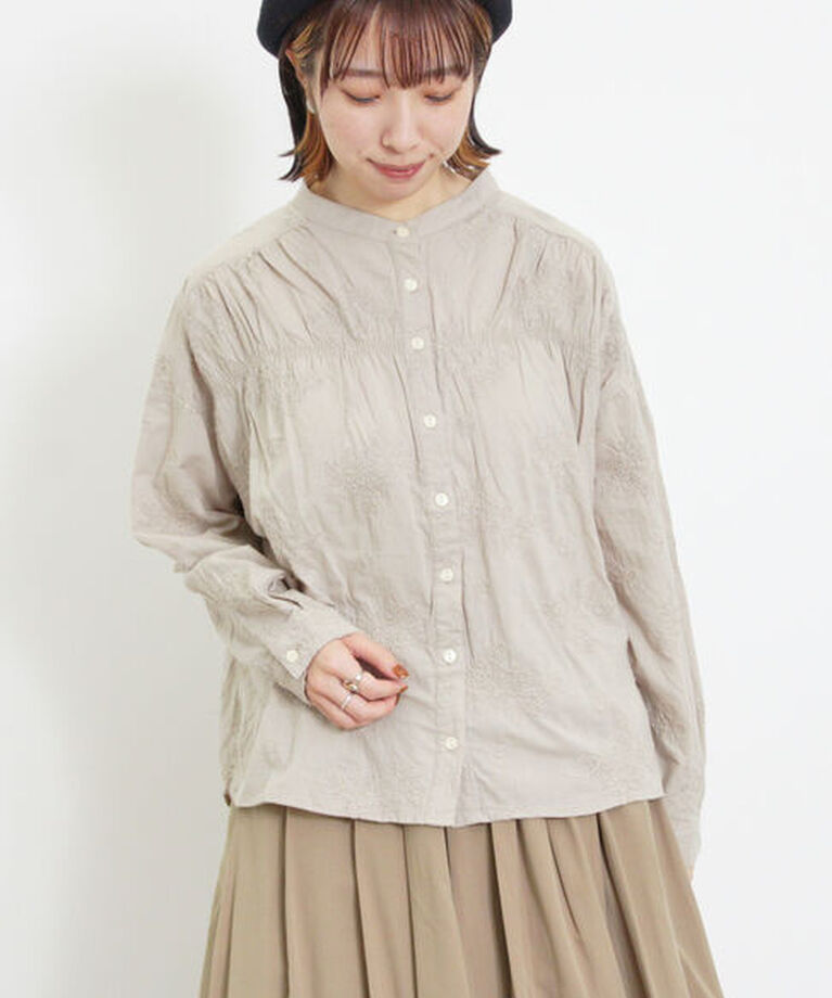 Samansa Mos2「ハンドステッチ風総刺繍ブラウス」|シャツ・ブラウス|