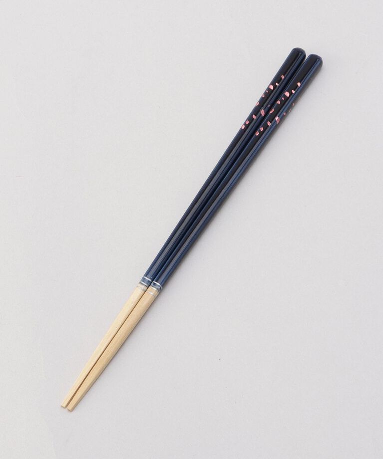 212 KITCHEN STORE「ほんとうにすべらないお箸 23cm 桜舞うブルー」|食器・キッチングッズ|