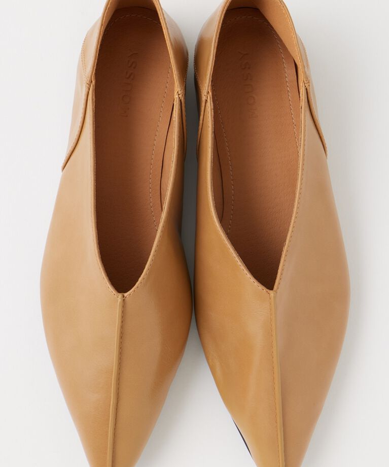 MOUSSY「POINTED FLAT ミュール」|サンダル|BEG