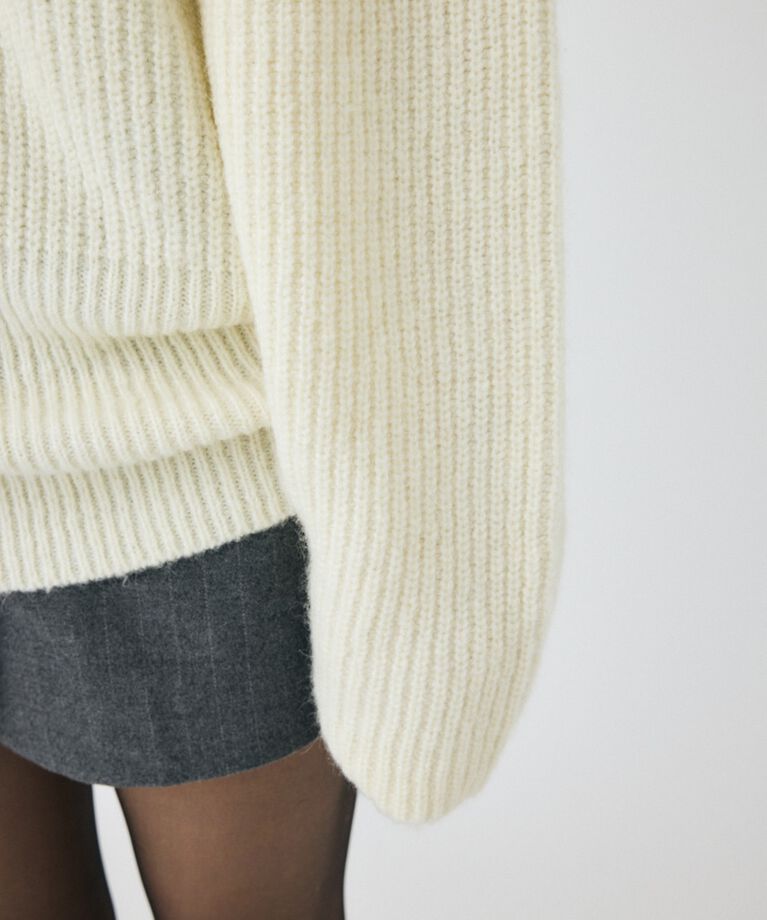 MOUSSY「OFF SHOULDER ルーズプルオーバー」|ニット・セーター|