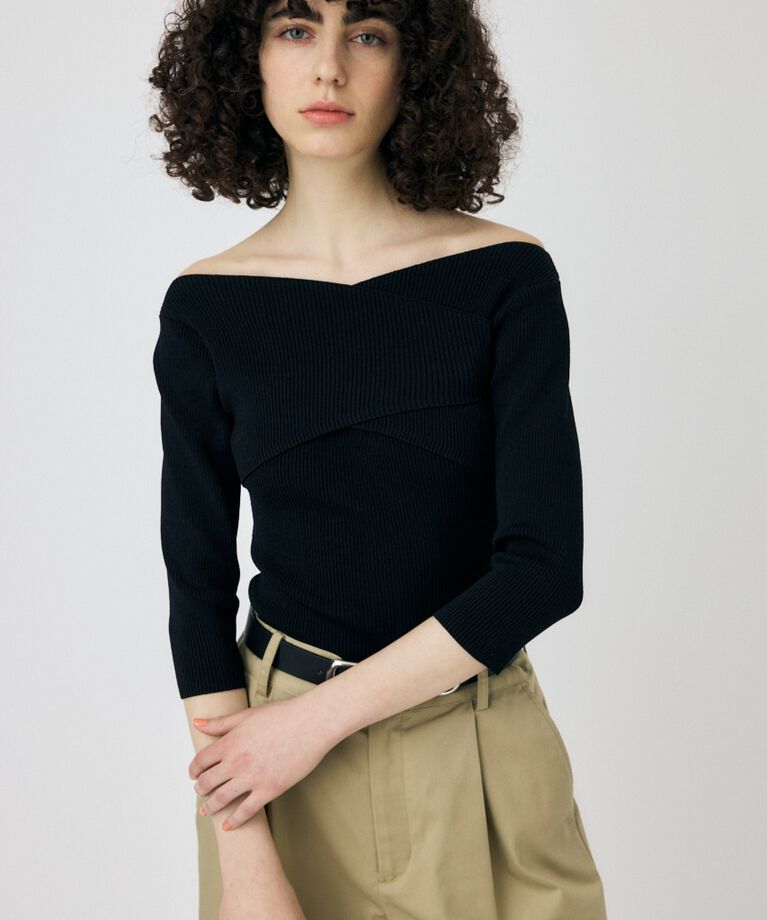 MOUSSY「CROSS OFF SHOULDER ニットトップス」|ニット・セーター|BLK