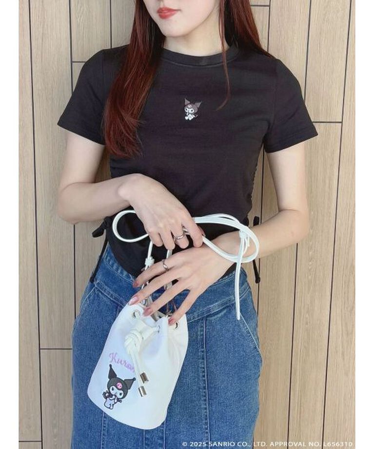 MERCURYDUO「【メロクロコラボ】クロミワンポイント刺繍クロップドTシャツ」|Tシャツ・カットソー|