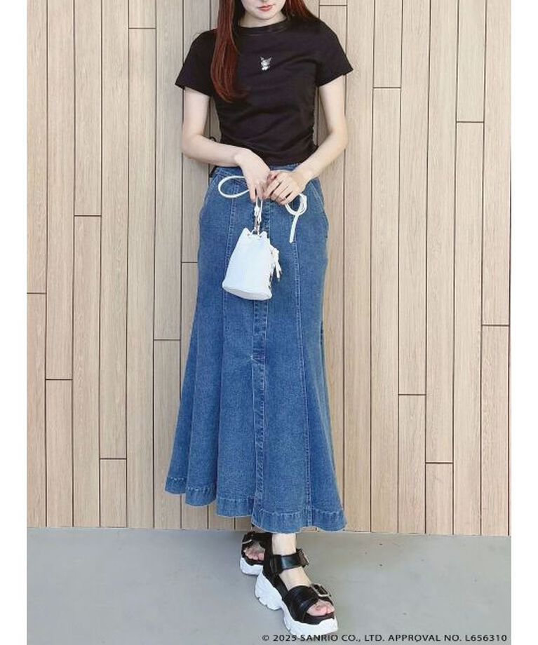 MERCURYDUO「【メロクロコラボ】クロミワンポイント刺繍クロップドTシャツ」|Tシャツ・カットソー|
