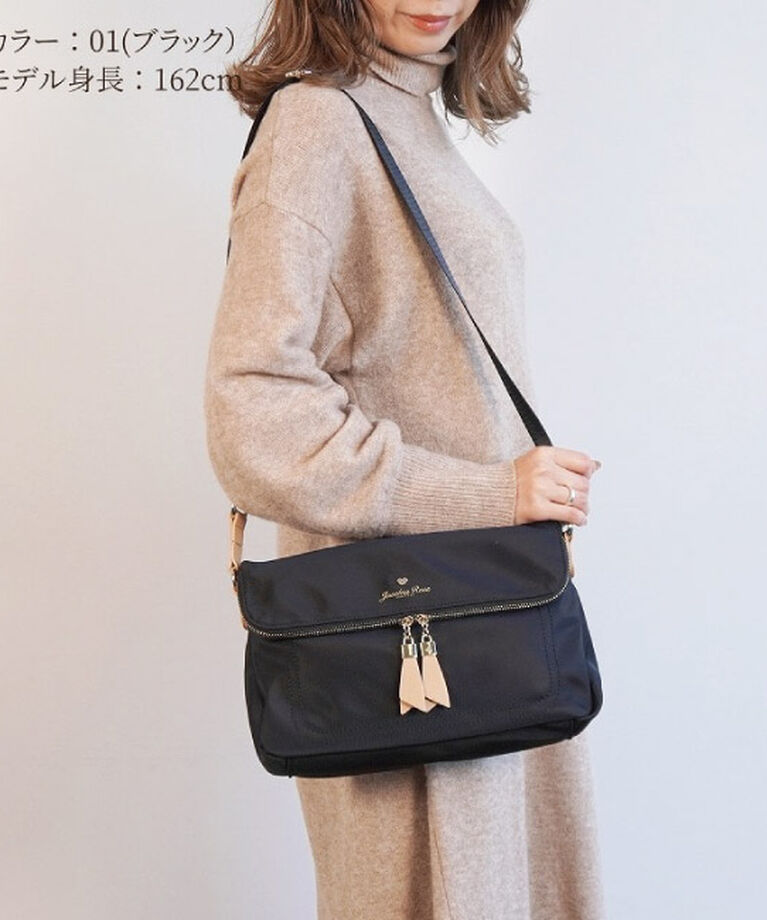 Jewelna Rose「Jewelna Rose  フラッフィー ショルダーバッグ 39291」|ショルダー・メッセンジャー|ブラック
