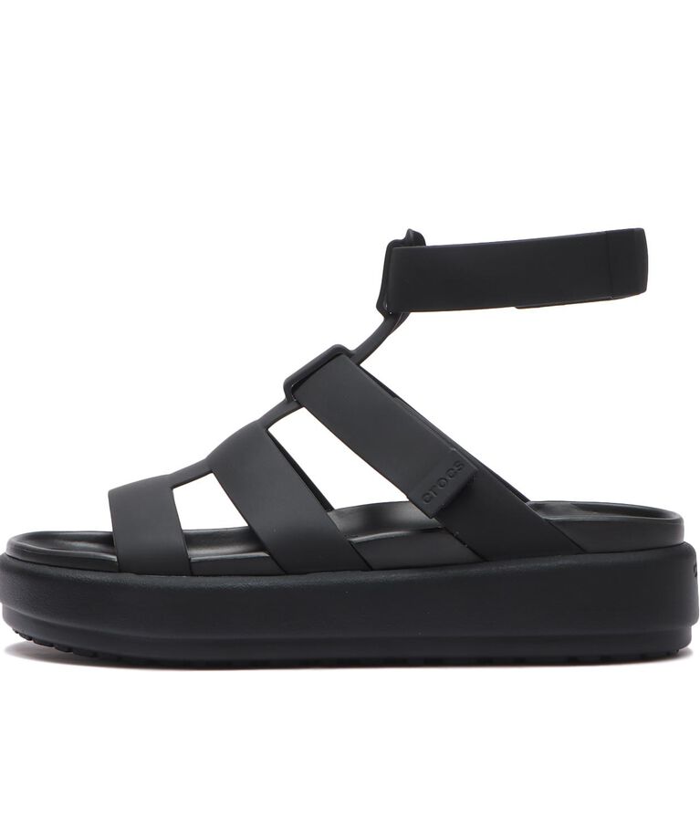 crocs「【crocs】BROOKLYN LUXE GLADIATOR」|サンダル|ブラック