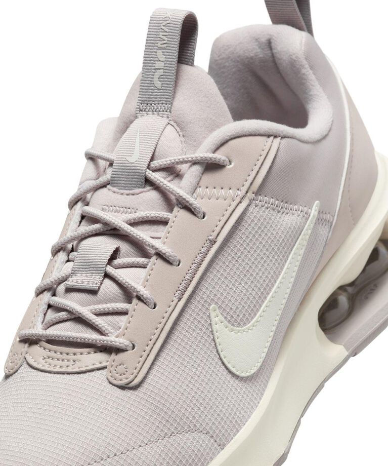 NIKE「【NIKE】W AIRMAX INTRLK LITE」|スニーカー|