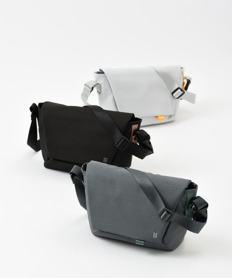 MILESTO「Hutte メッセンジャーバッグ S」|ショルダー・メッセンジャー|