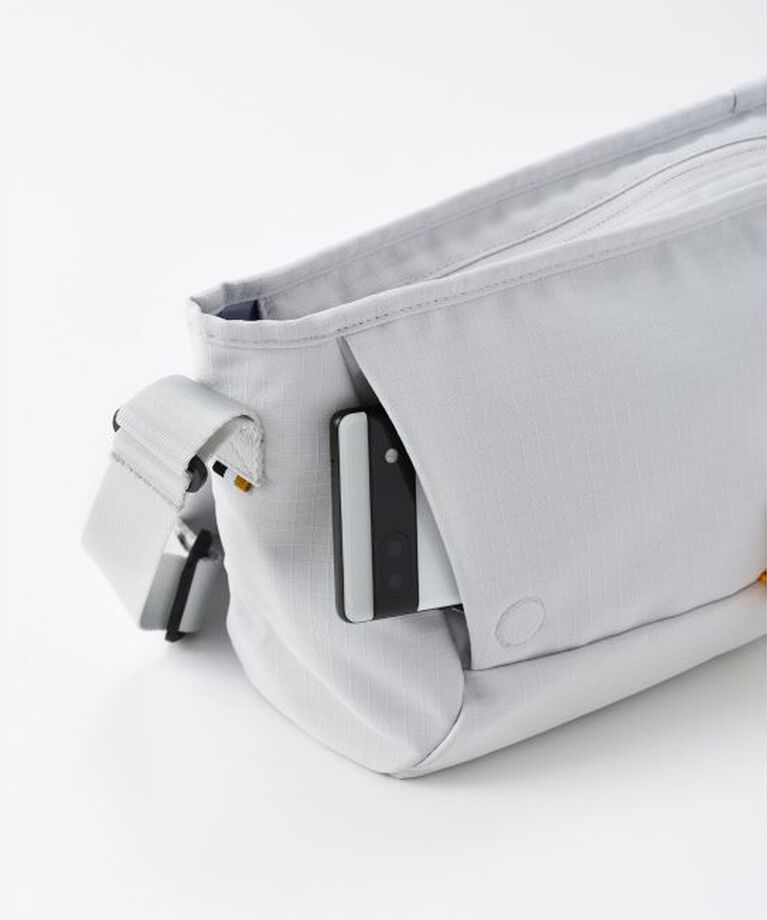 MILESTO「Hutte メッセンジャーバッグ S」|ショルダー・メッセンジャー|