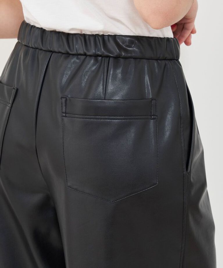 GALERIE VIE「レザーライククロスストレッチイージーハーフパンツ」|その他|