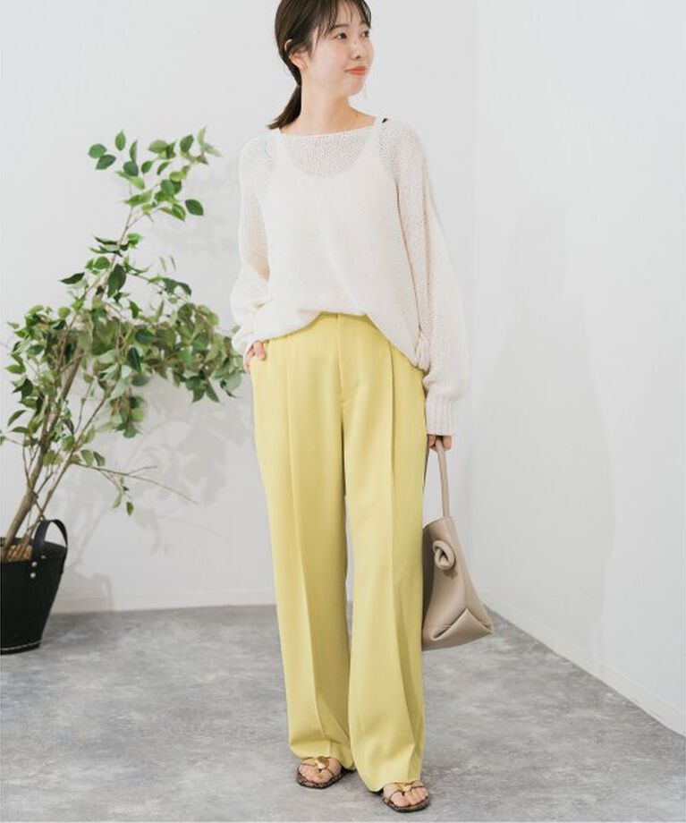 Spick and Span「ストレッチタックストレートパンツ」|スラックス|