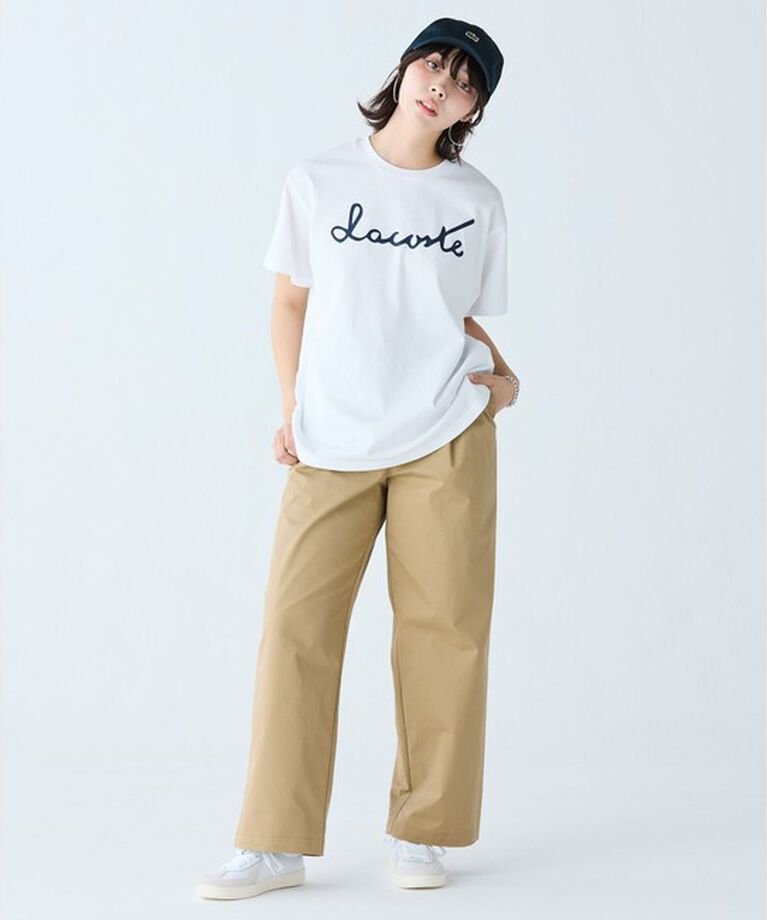 LACOSTE「【オンライン限定】LACOSTE スクリプトネームロゴ  ルーズシルエットハーフスリーブTシャツ」|Tシャツ・カットソー|