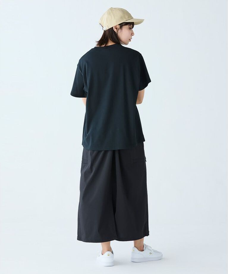 LACOSTE「【オンライン限定】LACOSTE スクリプトネームロゴ  ルーズシルエットハーフスリーブTシャツ」|Tシャツ・カットソー|