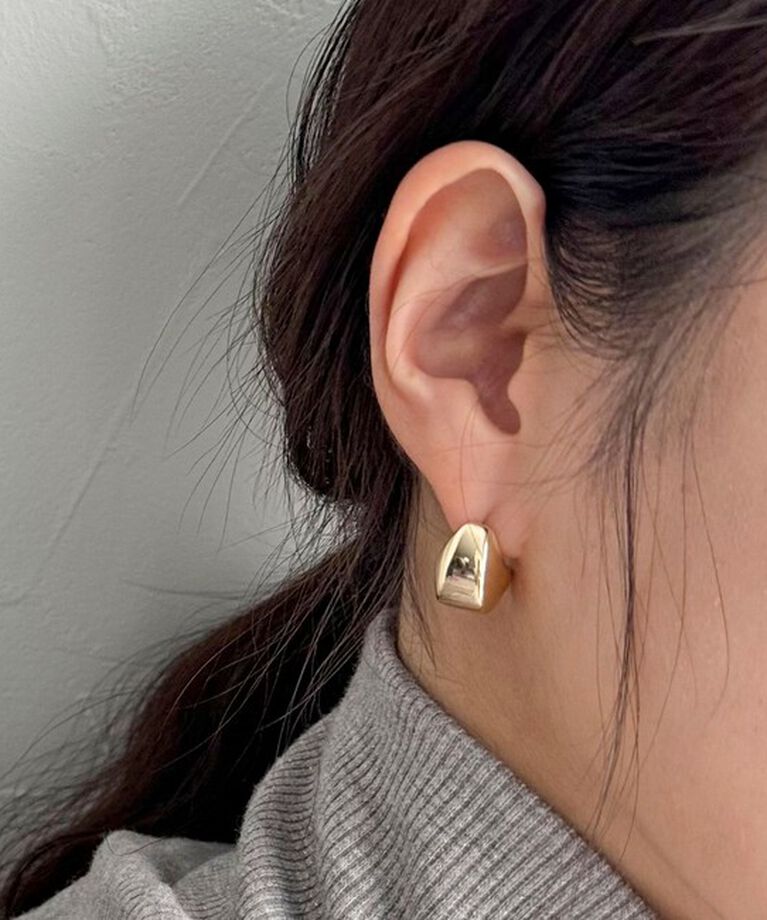 fredy emue「チタンポストボリュームメタルピアス」|ピアス|ゴールド