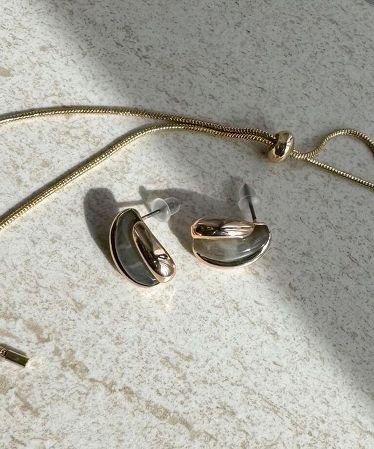 fredy emue「チタンポストカラーサンドドロップピアス」|ピアス|