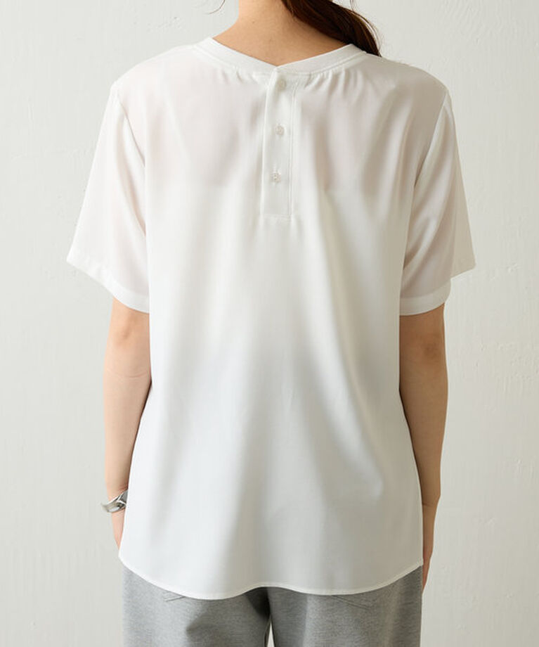  「【大人のロゴT】前後2WAYストレッチジョーゼットロゴTシャツ」|Tシャツ・カットソー|
