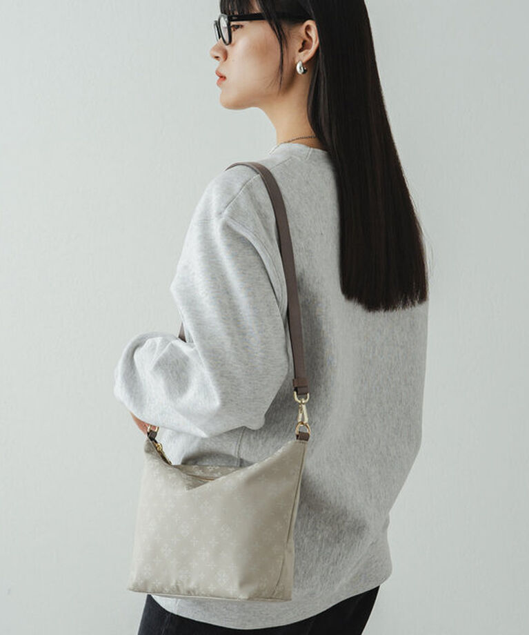  「［290g］【名品】モノグラムナイロンシンプルショルダーバッグ」|ショルダー・メッセンジャー|