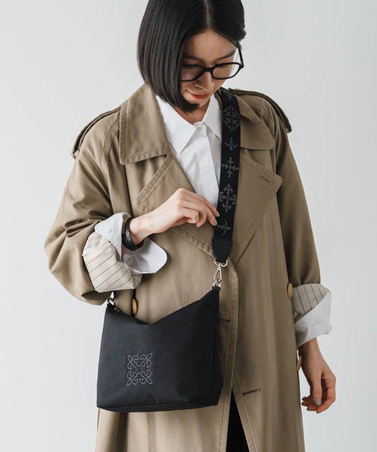  「[320g/撥水性あり] コーデュラナイロン2wayシンプルショルダーバッグ」|ショルダー・メッセンジャー|