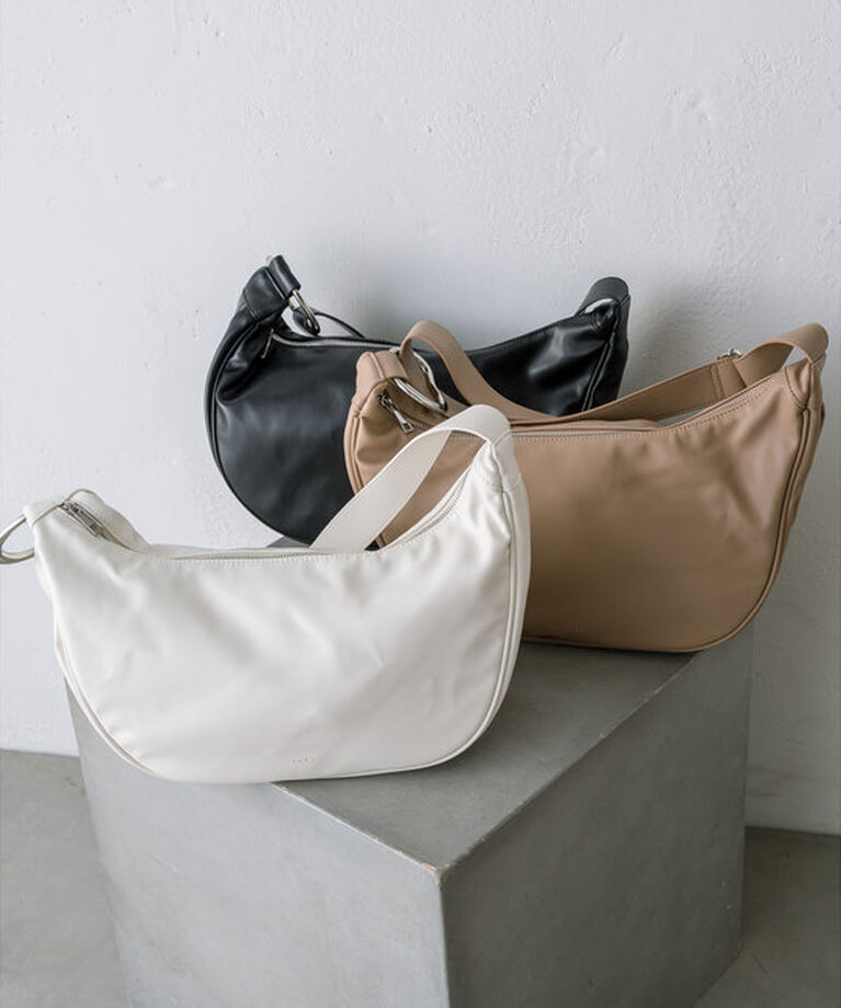  「【再入荷！】loti ワンショルダークロワッサンBAG」|トートバッグ|