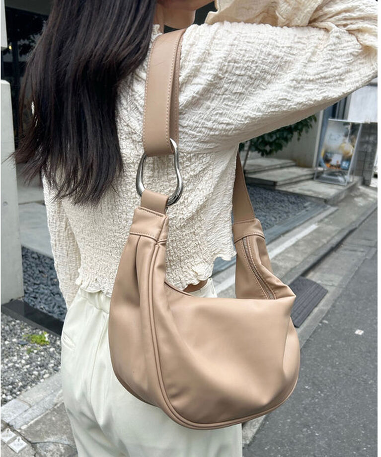 「【再入荷！】loti ワンショルダークロワッサンBAG」|トートバッグ|