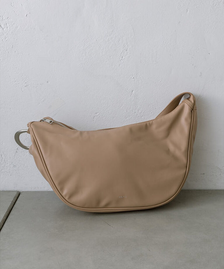  「【再入荷！】loti ワンショルダークロワッサンBAG」|トートバッグ|