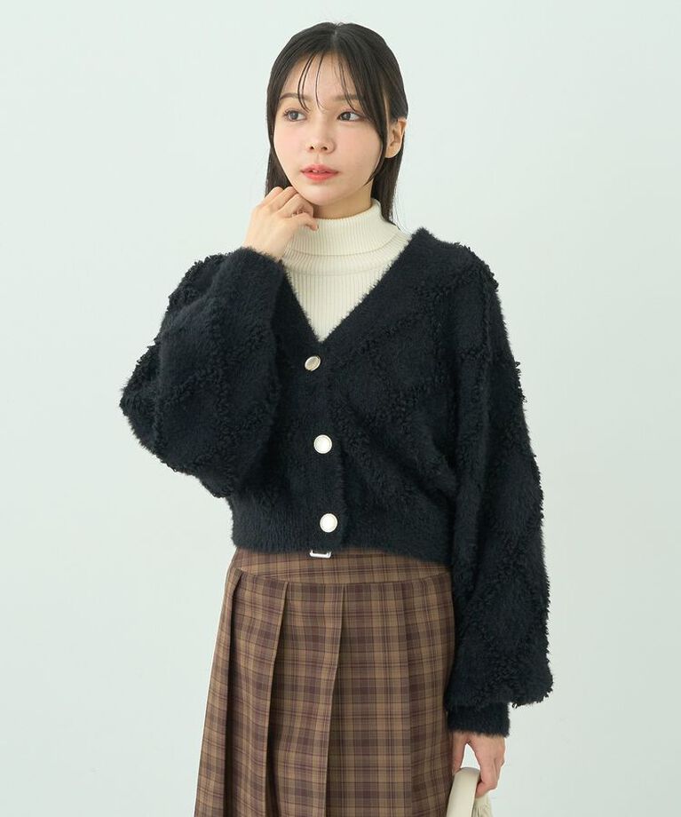 earth music&ecology「シャギーダイヤ柄ショートニットカーディガン」|カーディガン|