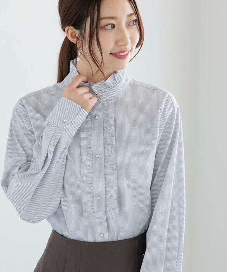 Te chichi「メタルボタンスタンドフリルブラウス《2025spring catalog item》」|シャツ・ブラウス|グレー