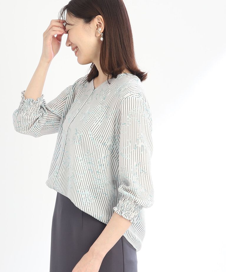 Reflect「【SALE／WEB限定カラーあり／接触冷感／洗える】ストライプ×リーフ柄ブラウス」|シャツ・ブラウス|