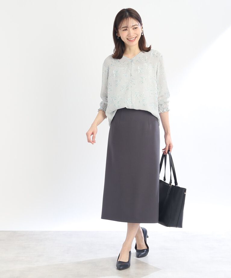 Reflect「【SALE／WEB限定カラーあり／接触冷感／洗える】ストライプ×リーフ柄ブラウス」|シャツ・ブラウス|