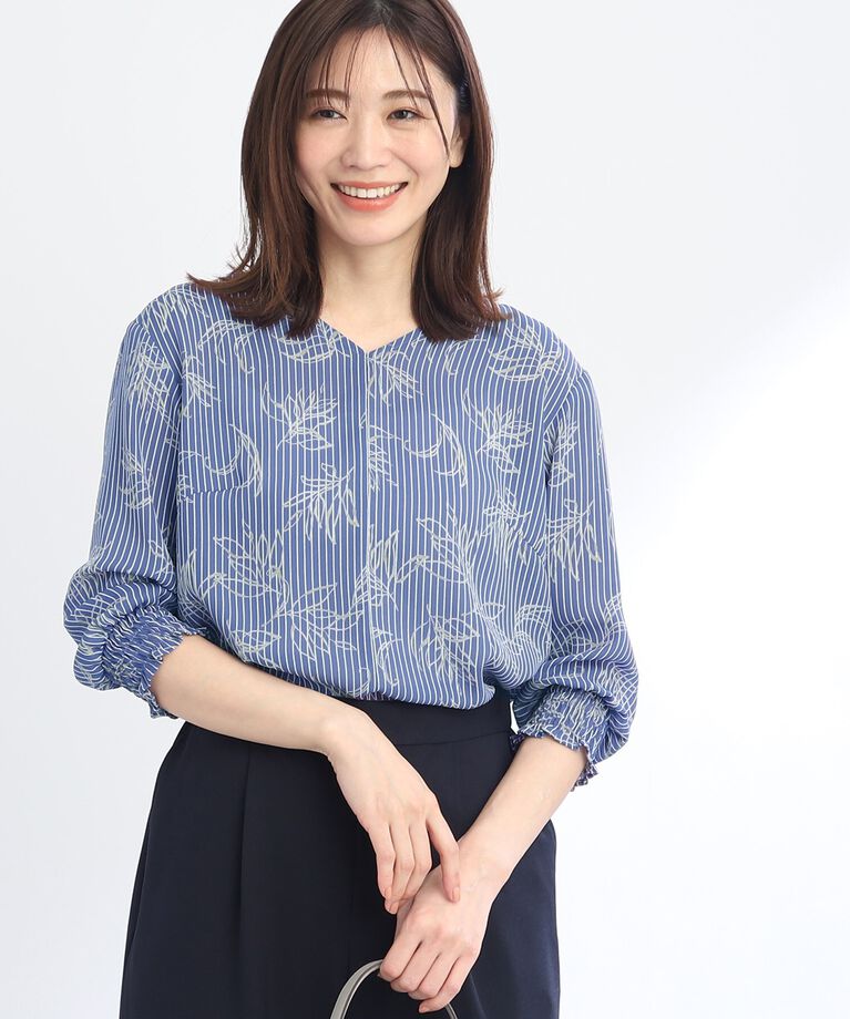 Reflect「【SALE／WEB限定カラーあり／接触冷感／洗える】ストライプ×リーフ柄ブラウス」|シャツ・ブラウス|