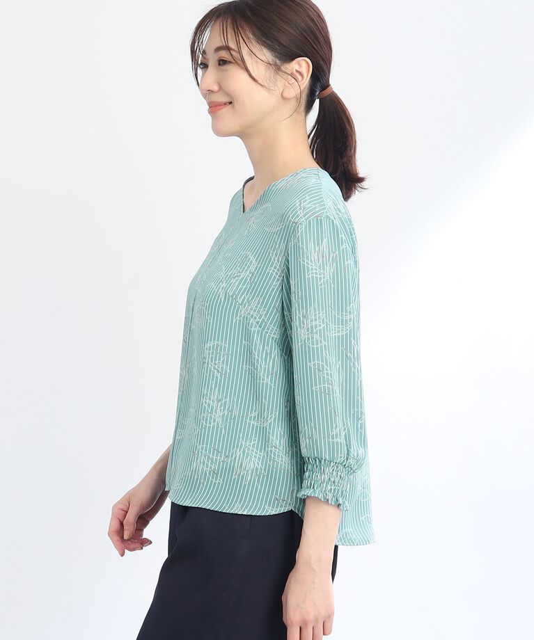Reflect「【SALE／WEB限定カラーあり／接触冷感／洗える】ストライプ×リーフ柄ブラウス」|シャツ・ブラウス|
